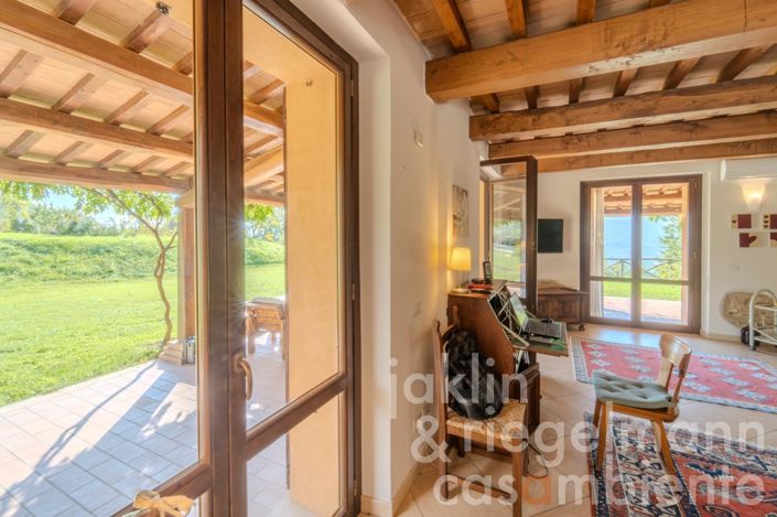 Image No.28-6 Bed Country House for sale