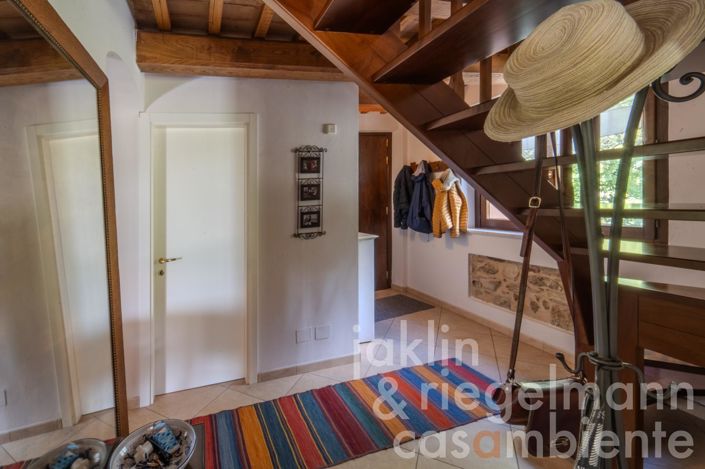 Image No.31-6 Bed Country House for sale