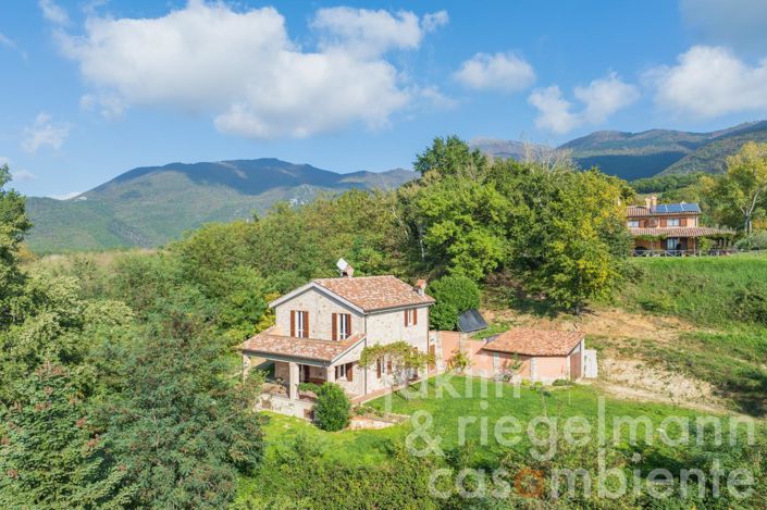 Image No.39-6 Bed Country House for sale