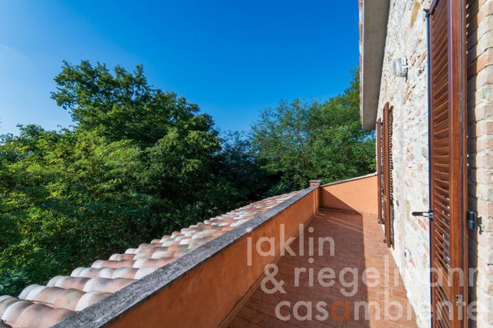 Image No.57-6 Bed Country House for sale