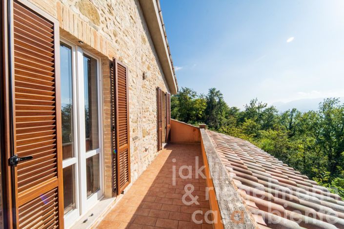 Image No.58-6 Bed Country House for sale