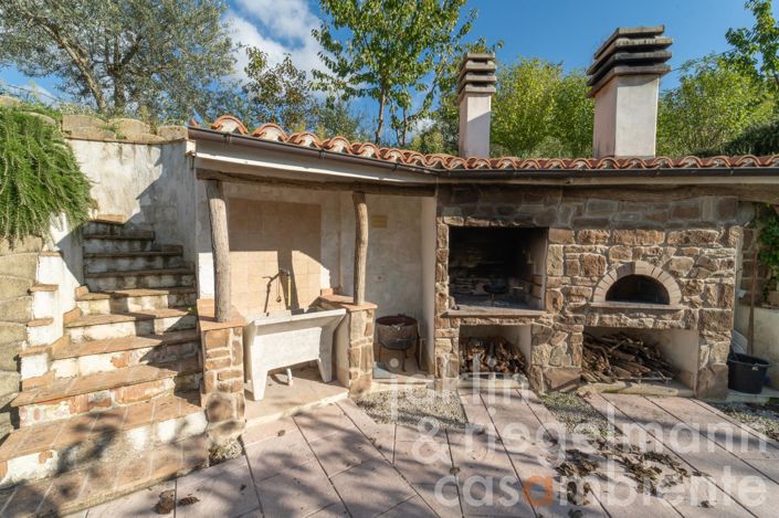 Image No.61-6 Bed Country House for sale