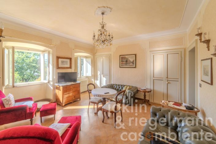 Image No.33-6 Bed Country House for sale