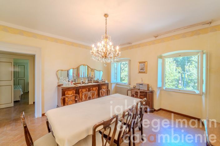 Image No.37-6 Bed Country House for sale