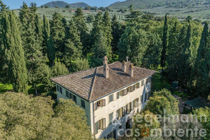 Image No.5-6 Bed Country House for sale