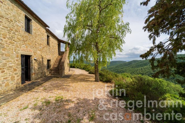 Image No.19-3 Bed Country House for sale