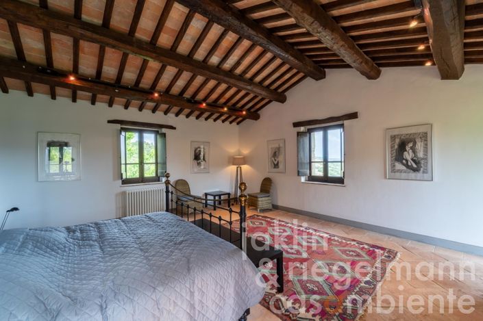 Image No.39-3 Bed Country House for sale