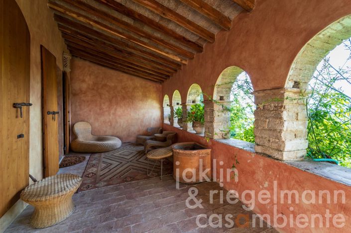 Image No.25-8 Bed Country House for sale