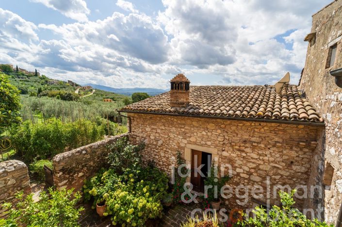 Image No.42-8 Bed Country House for sale