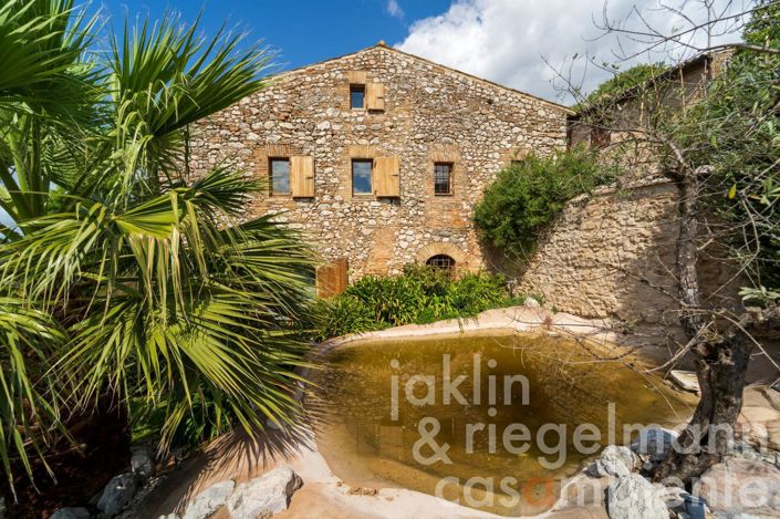 Image No.48-8 Bed Country House for sale