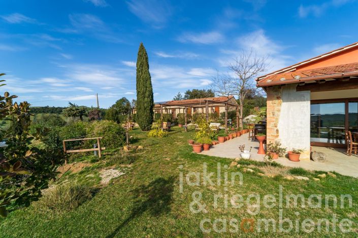 Image No.32-9 Bed Farmhouse for sale