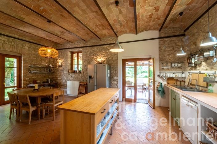 Image No.22-5 Bed Country House for sale