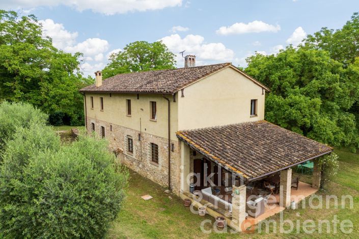 Image No.6-5 Bed Country House for sale