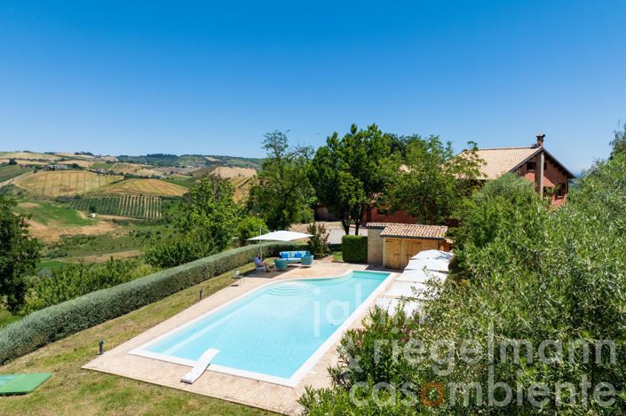 Image No.14-8 Bed Country House for sale