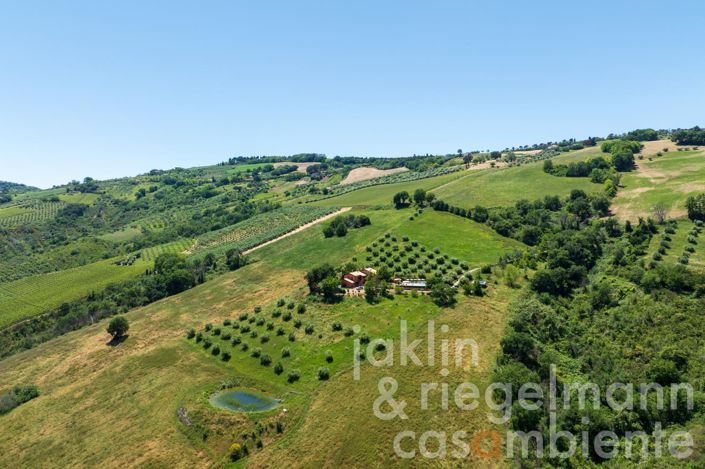 Image No.21-8 Bed Country House for sale