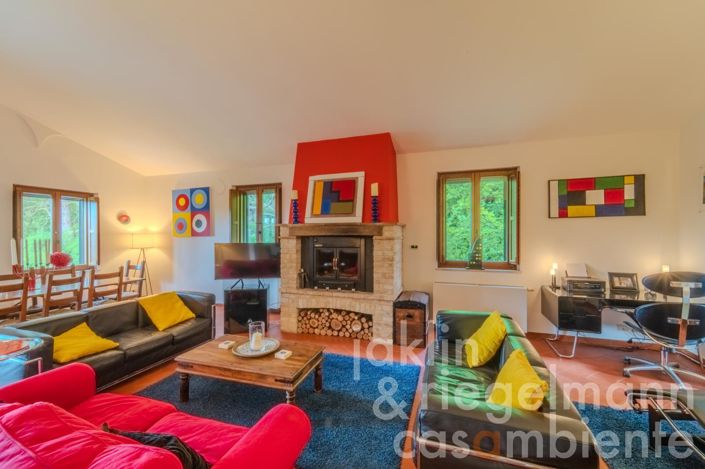 Image No.17-3 Bed Country House for sale