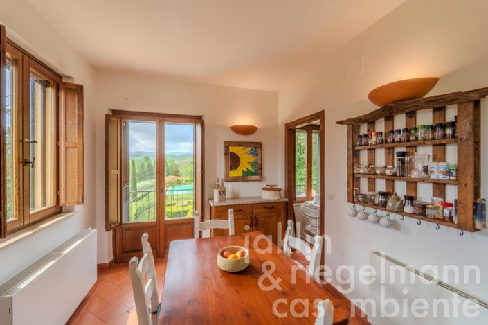 Image No.25-3 Bed Country House for sale