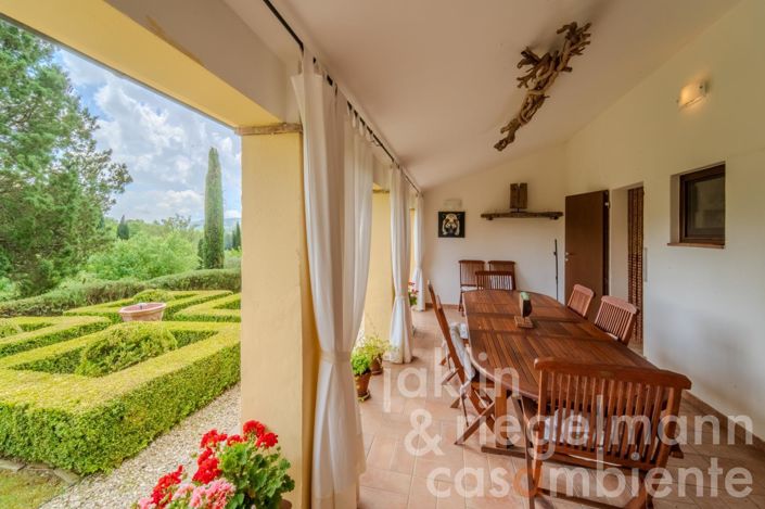 Image No.48-3 Bed Country House for sale