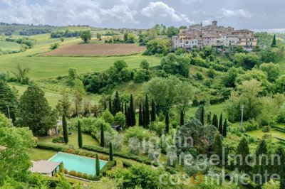 6835b229d4cb0m420869