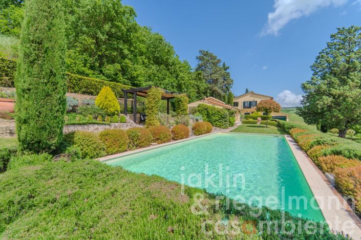 Image No.10-3 Bed Country House for sale