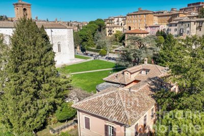 68024c2bdc402m421419