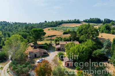 68b6985f7712fm423207