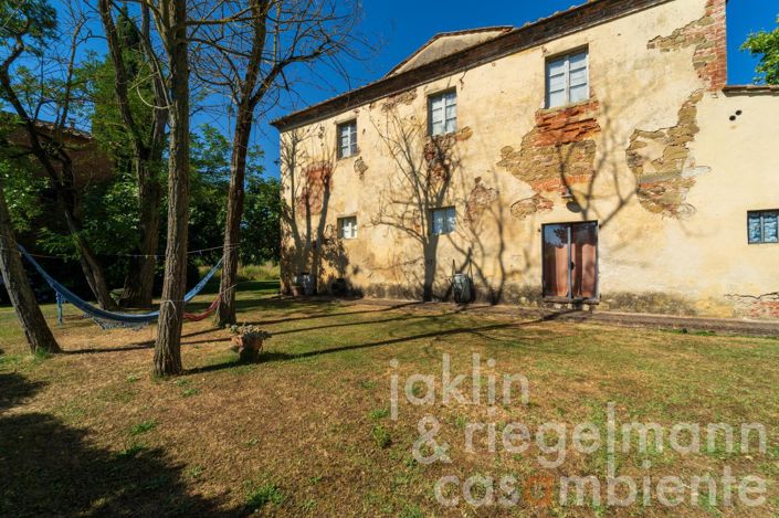 Image No.33-10 Bed Villa for sale