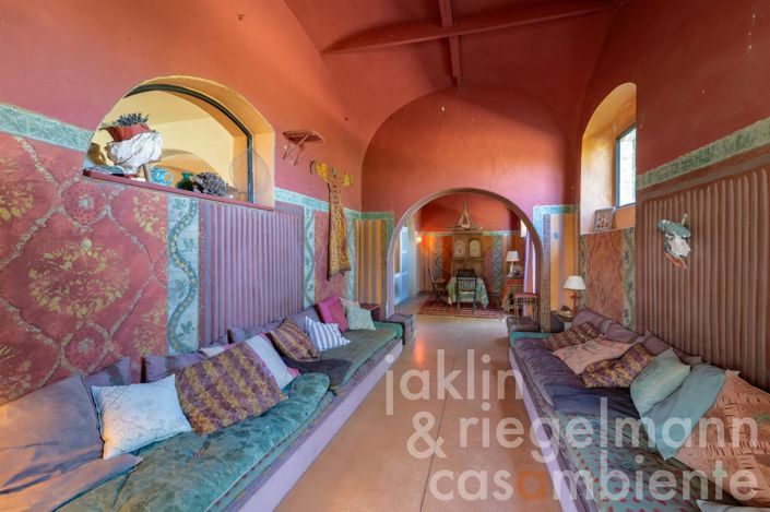 Image No.43-10 Bed Villa for sale