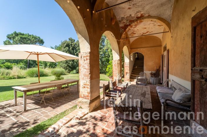 Image No.45-10 Bed Villa for sale