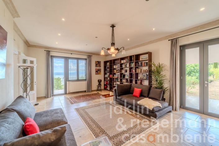 Image No.41-5 Bed Villa for sale