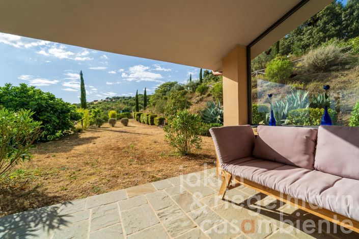 Image No.57-5 Bed Villa for sale