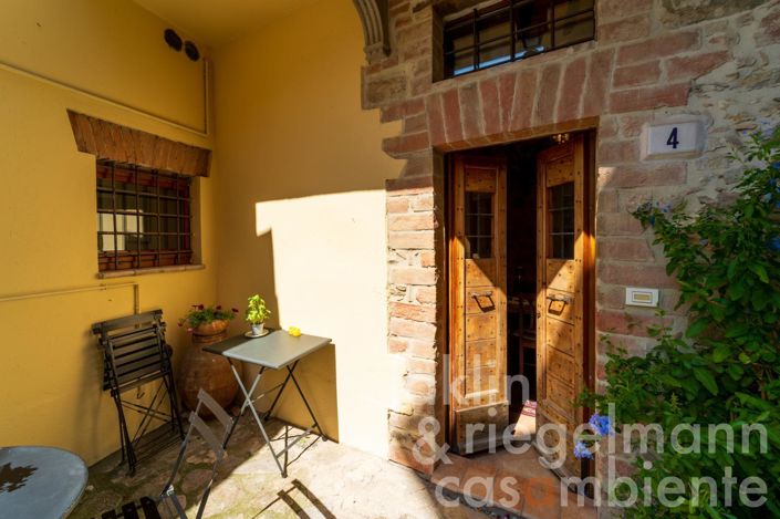 Image No.31-3 Bed Townhouse for sale