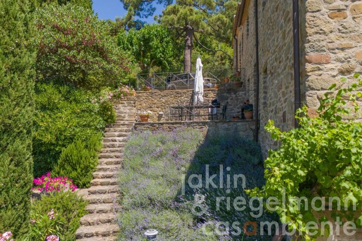 Image No.16-4 Bed Country House for sale