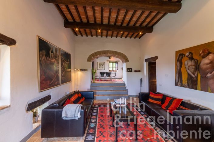 Image No.30-4 Bed Country House for sale