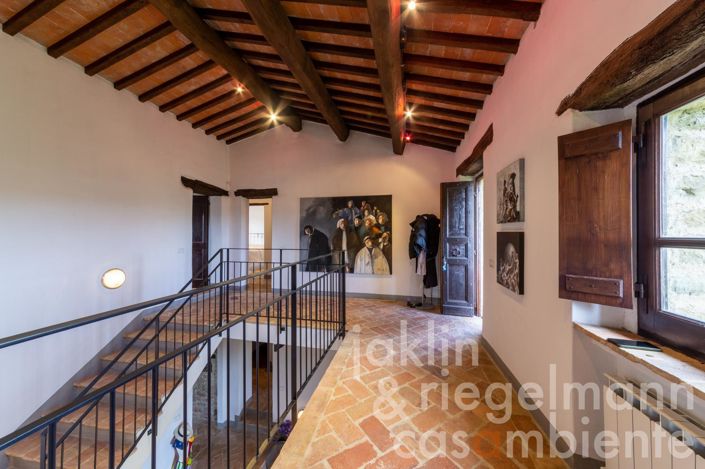 Image No.35-4 Bed Country House for sale