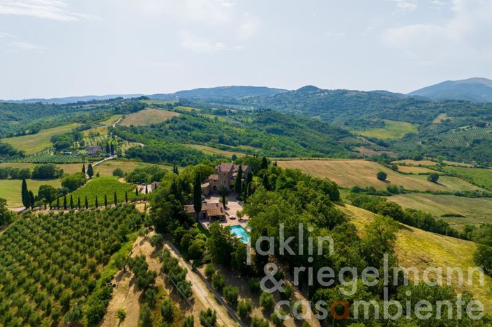 Image No.3-7 Bed Country House for sale