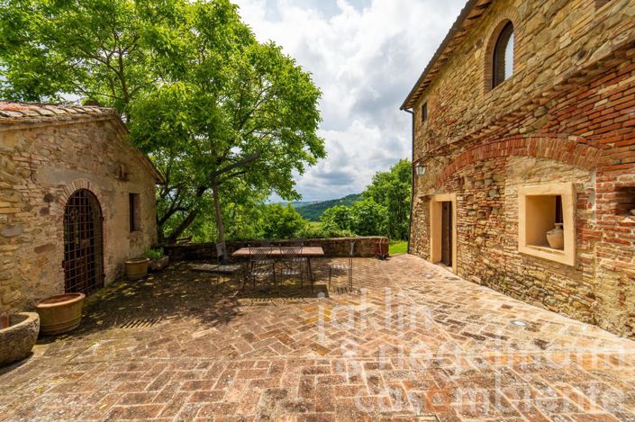 Image No.30-7 Bed Country House for sale