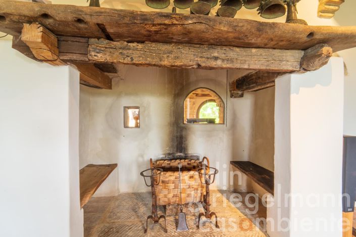 Image No.49-7 Bed Country House for sale