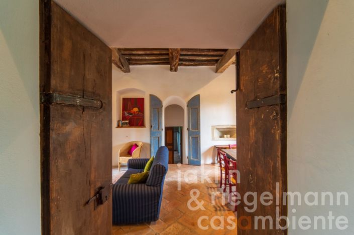 Image No.61-7 Bed Country House for sale