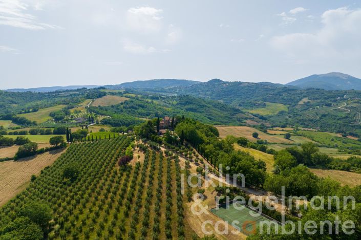 Image No.8-7 Bed Country House for sale