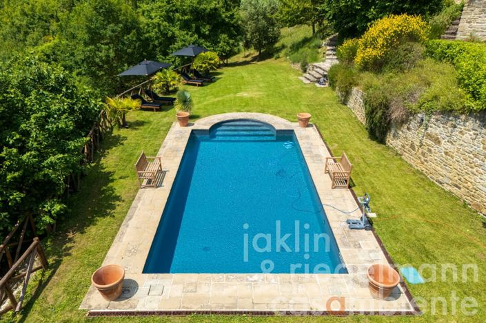 Image No.20-4 Bed Country House for sale