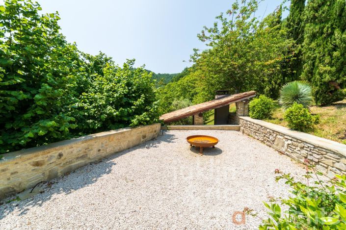 Image No.29-4 Bed Country House for sale