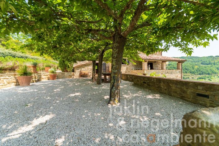 Image No.31-4 Bed Country House for sale