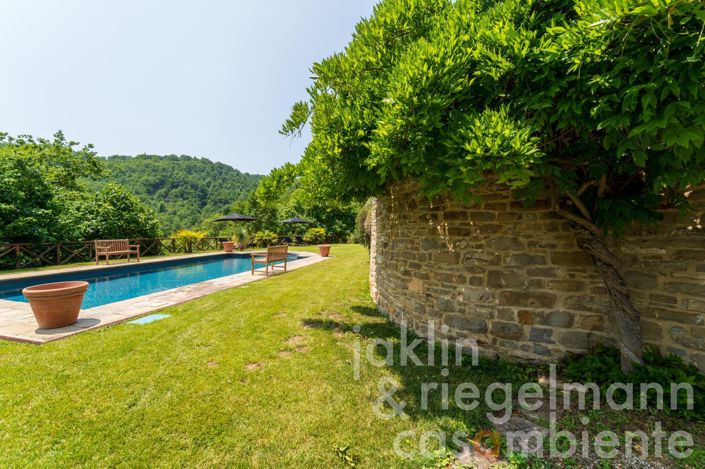 Image No.47-4 Bed Country House for sale