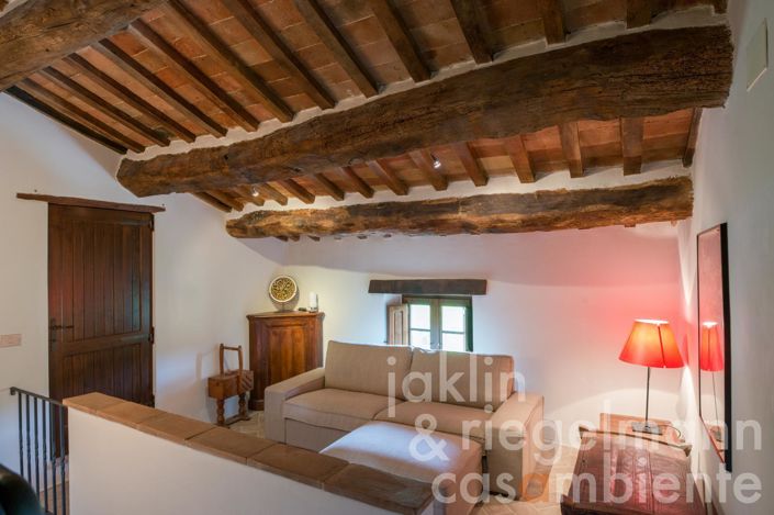 Image No.61-4 Bed Country House for sale