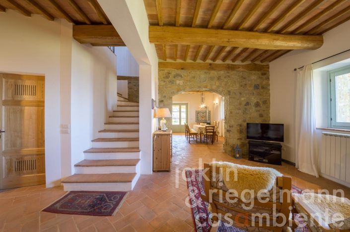 Image No.18-4 Bed Country House for sale