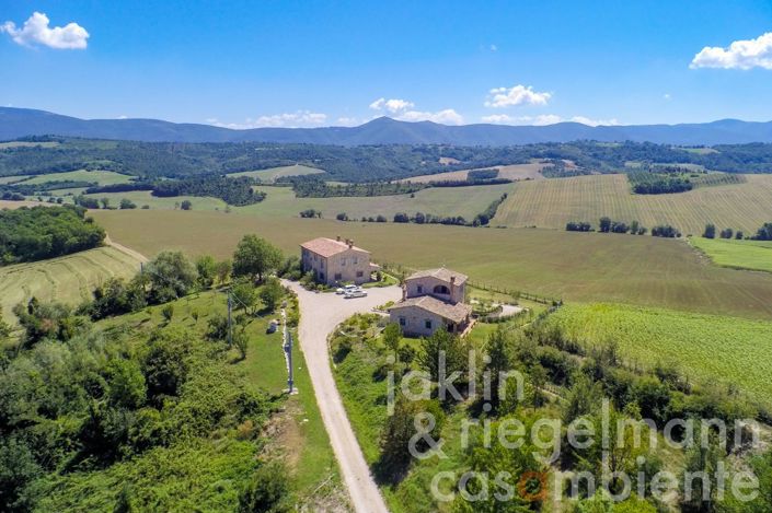 Image No.10-7 Bed Country House for sale