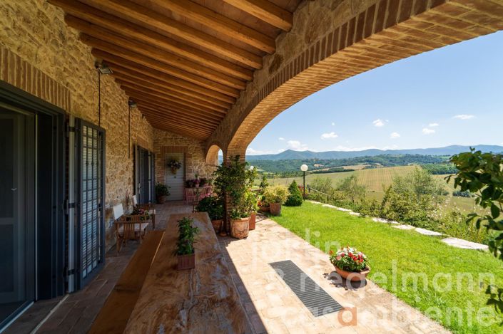 Image No.20-7 Bed Country House for sale