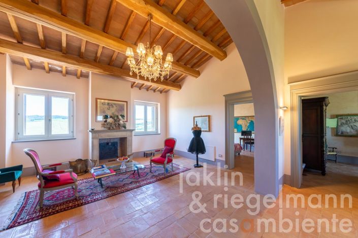 Image No.36-7 Bed Country House for sale