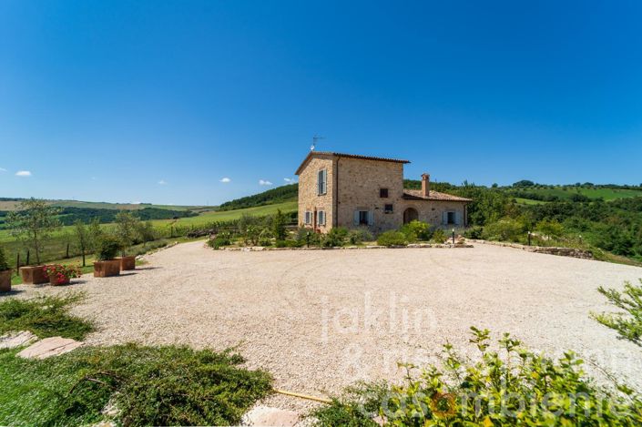 Image No.57-7 Bed Country House for sale